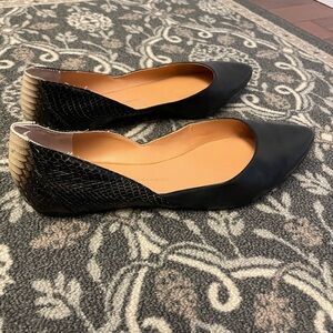 Vince Camuto black leather flats, size 10